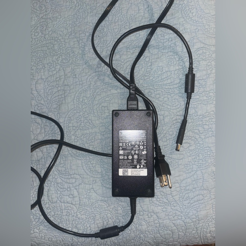 Genuine DELL 180W 19.5V 0WW4XY DA180pm111 Laptop AC Adapter Power Supply